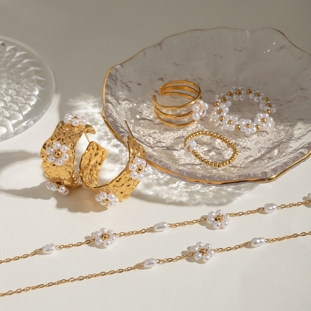 Damen Creolen mit extravagantem Perlendesign Shop Nory