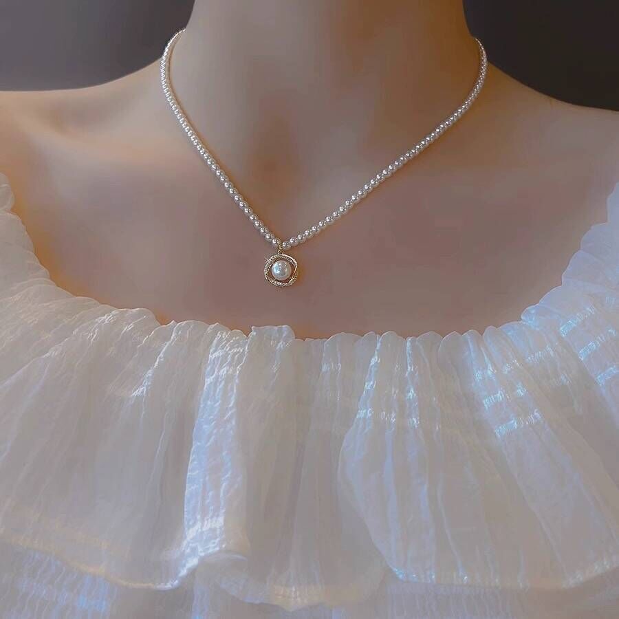 Damen elegante Perl-Halskette mit filigranem Anhänger Shop Nory