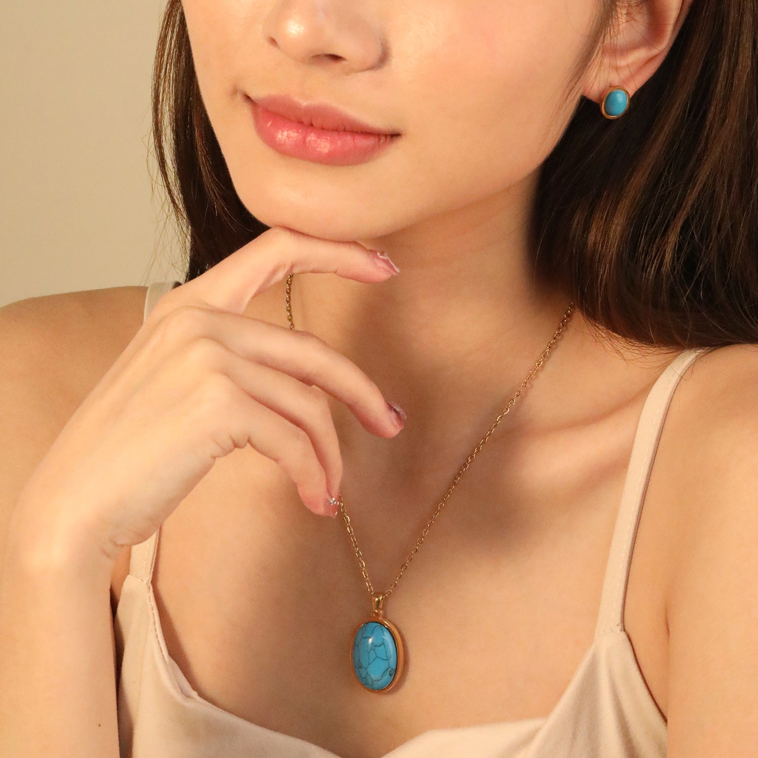 Damen Schmuckset mit herzförmigem Anhänger und edlen Zirkonia Shop Nory