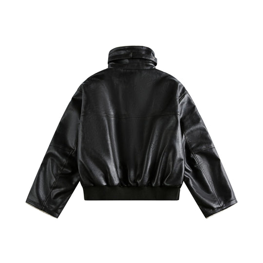 Damen Moderner Aviator-Blouson aus veganem Leder mit Teddykragen und kontrastierten Ärmelumschlägen Shop Nory