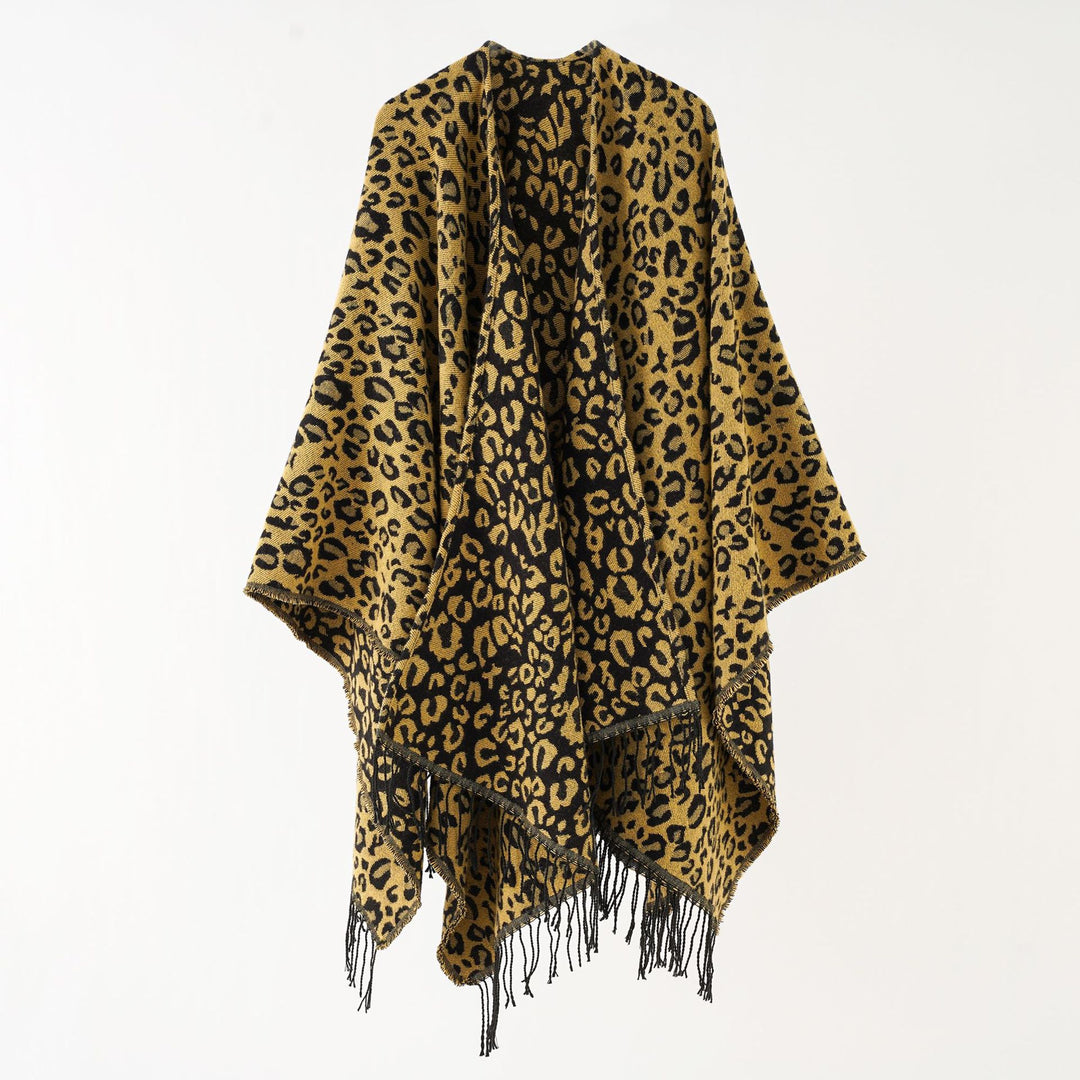 Damen Weichfallender Strick‑Überwurf im Leopardenjacquard mit Fransensaum Shop Nory