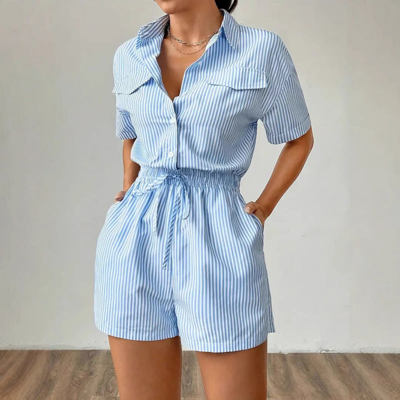 Damen Kurzoverall mit taillierter Passform und praktischen Taschen