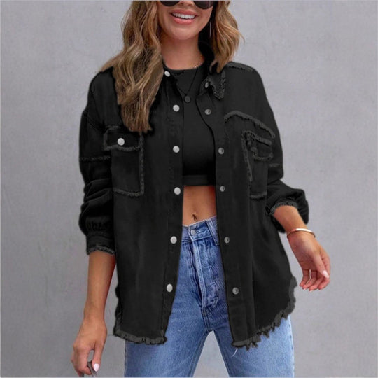 Damen Oversize-Denim-Utility-Hemdjacke mit ausgefransten Kanten und Pattentaschen Shop Nory