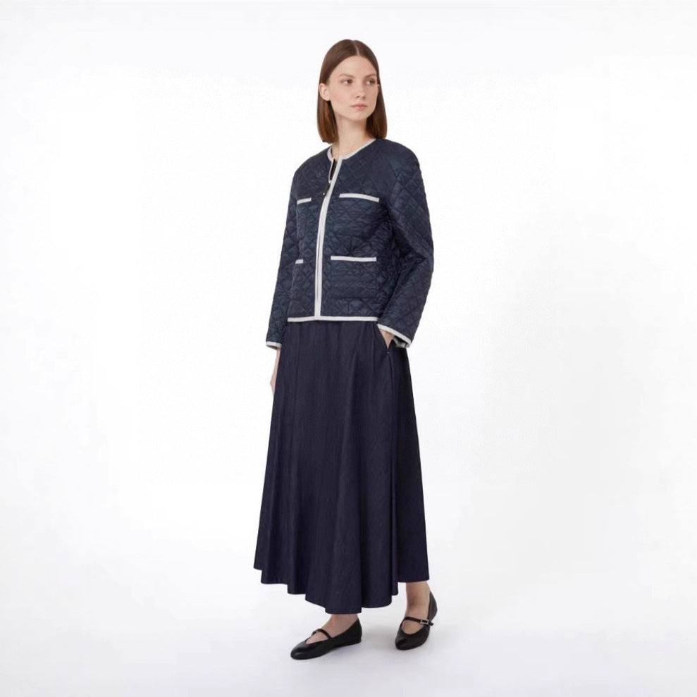 Damen Leicht gesteppte Kurzjacke ohne Kragen mit Kontrastpaspel und durchgehendem Reißverschluss Shop Nory