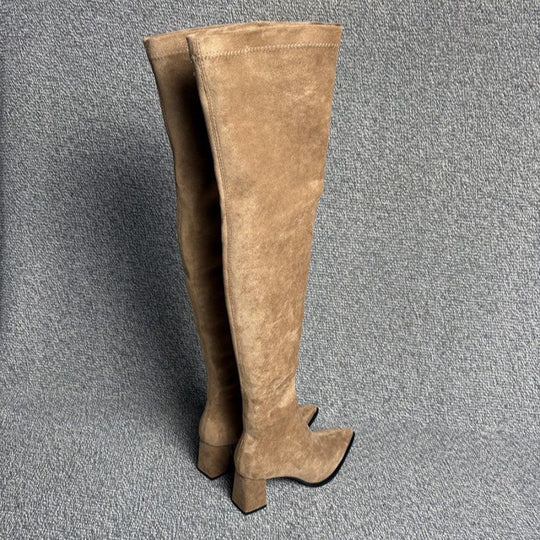 Damen Overknee‑Stiefel mit spitzer Zehenpartie, elastischem Schaft und sculpted Blockabsatz Shop Nory