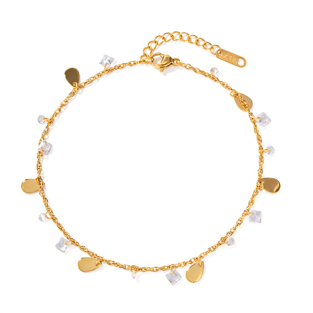 Damen Armband mit funkelnden Kristall- und Tropfenanhängern Shop Nory