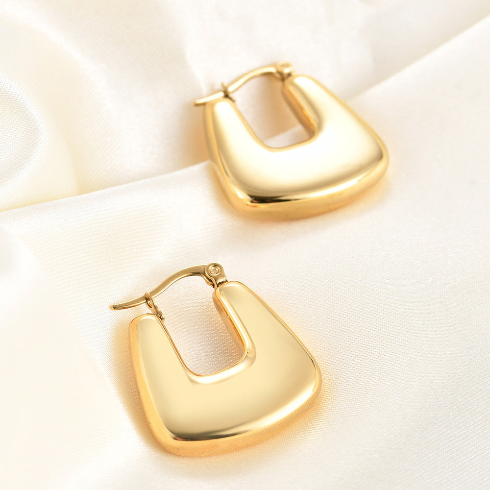 Damen Ohrringe im eleganten, geschwungenen Design Shop Nory