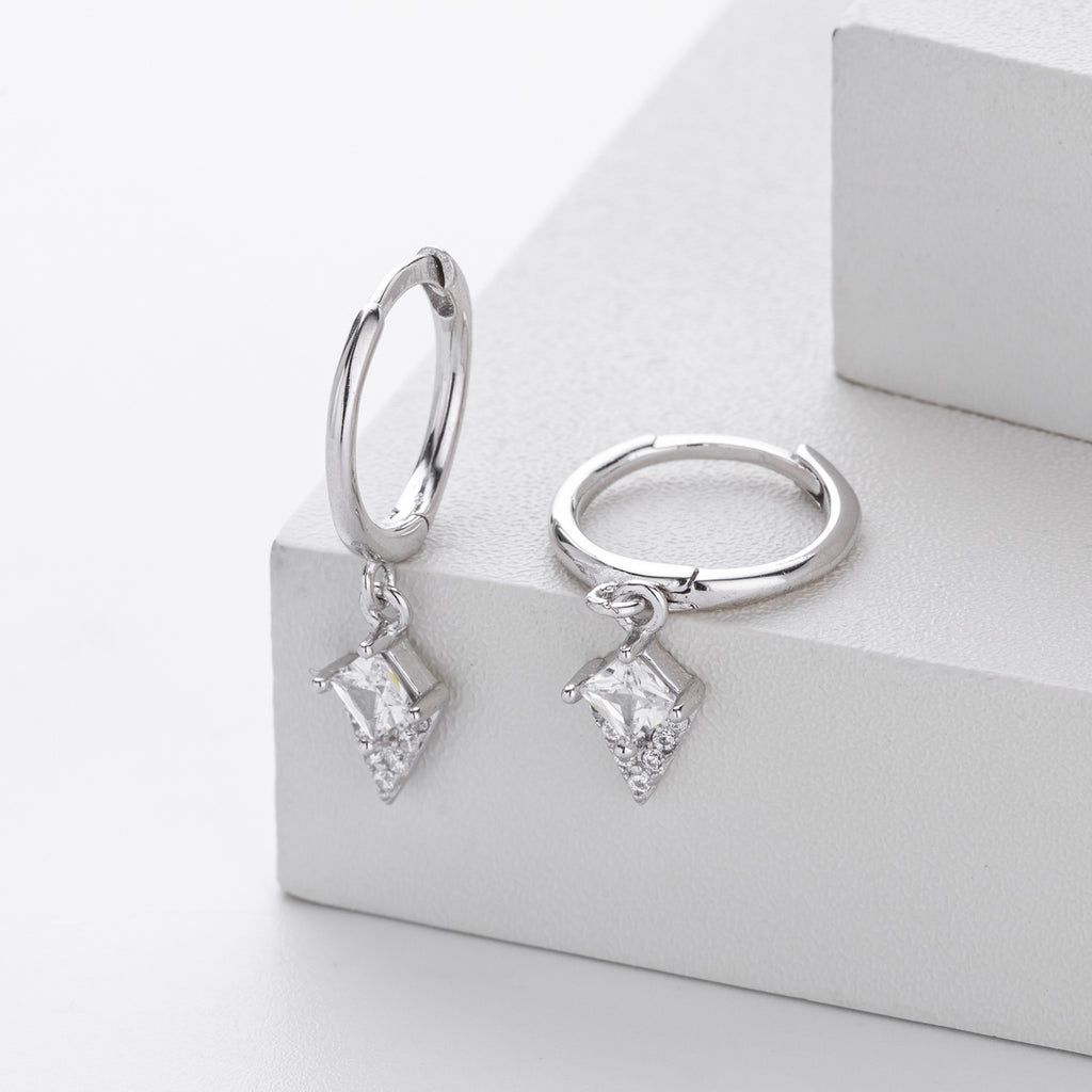 Damen Ohrhänger mit funkelndem Zirkonanhänger aus 925 Sterling Silber Shop Nory