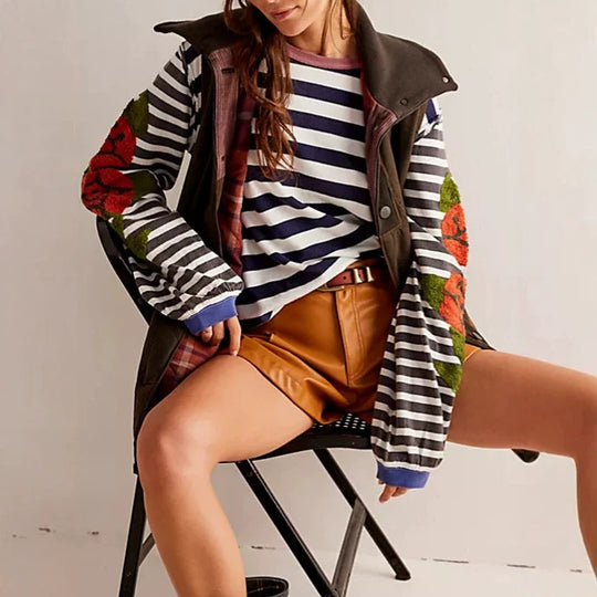 Damen Modischer Sweatshirt mit buntem Grafikdesign