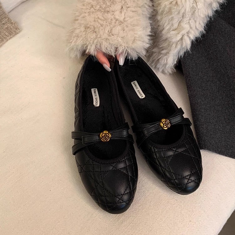 Damen Ballerinas mit schickem Riemen und eleganter Stepp-Optik Shopnory