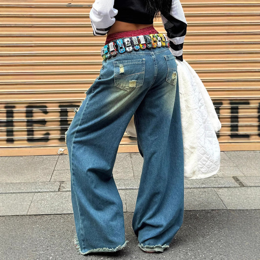 Damen weite Destroyed-Baggy-Jeans mit großflächigen Fransenrissen und relaxed Fit Shop Nory