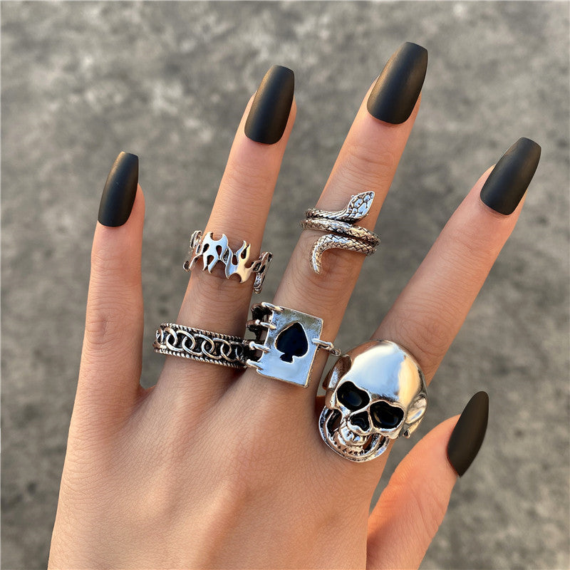 Damen Ring-Kollektion mit kreativen Designs und einzigartigen Details Shop Nory