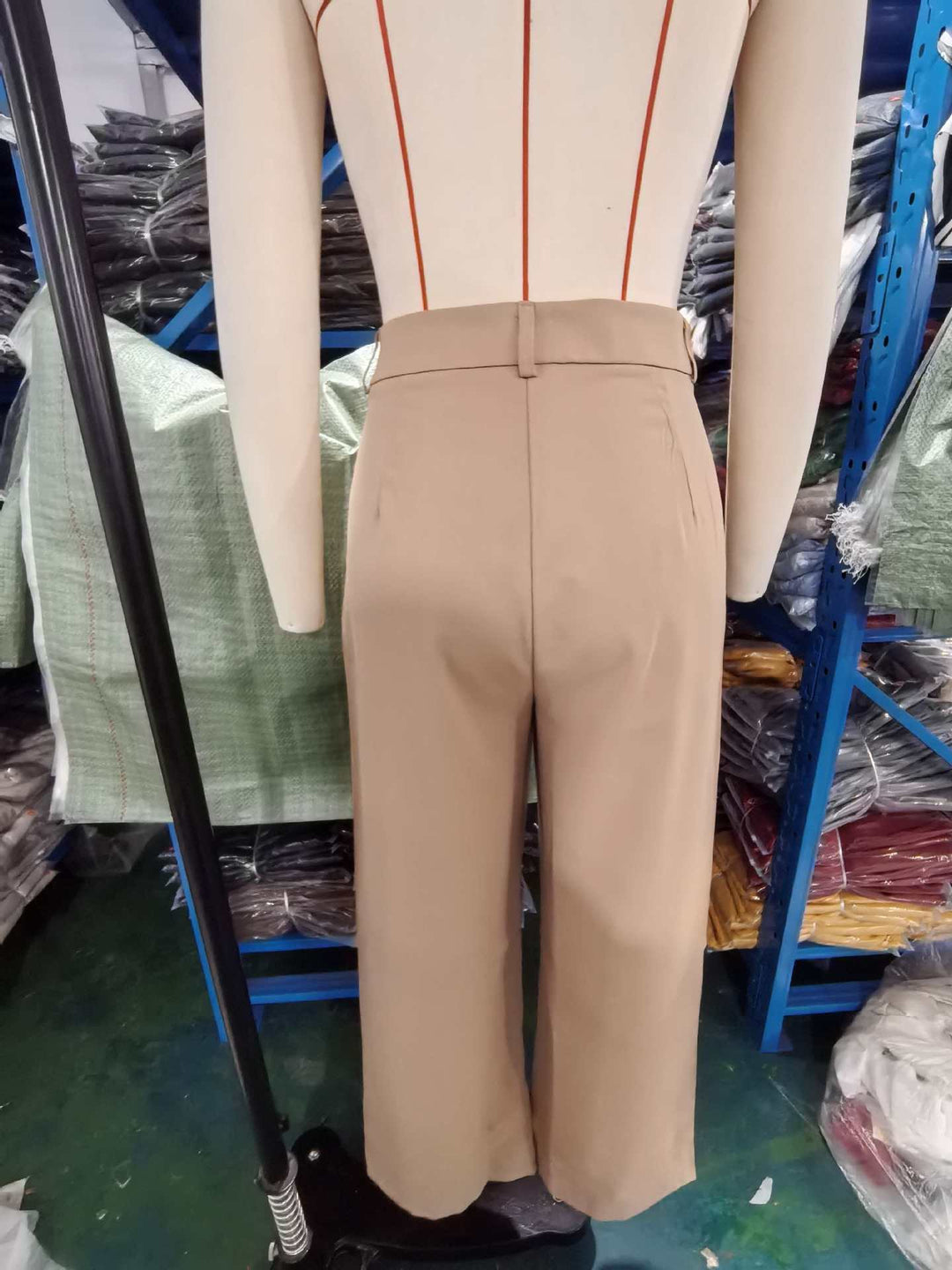 Damen weite Stoffhose