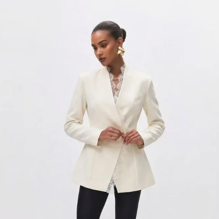 Damen Taillierter Blazer mit Spitzenbesatz und Zierknopf Shop Nory