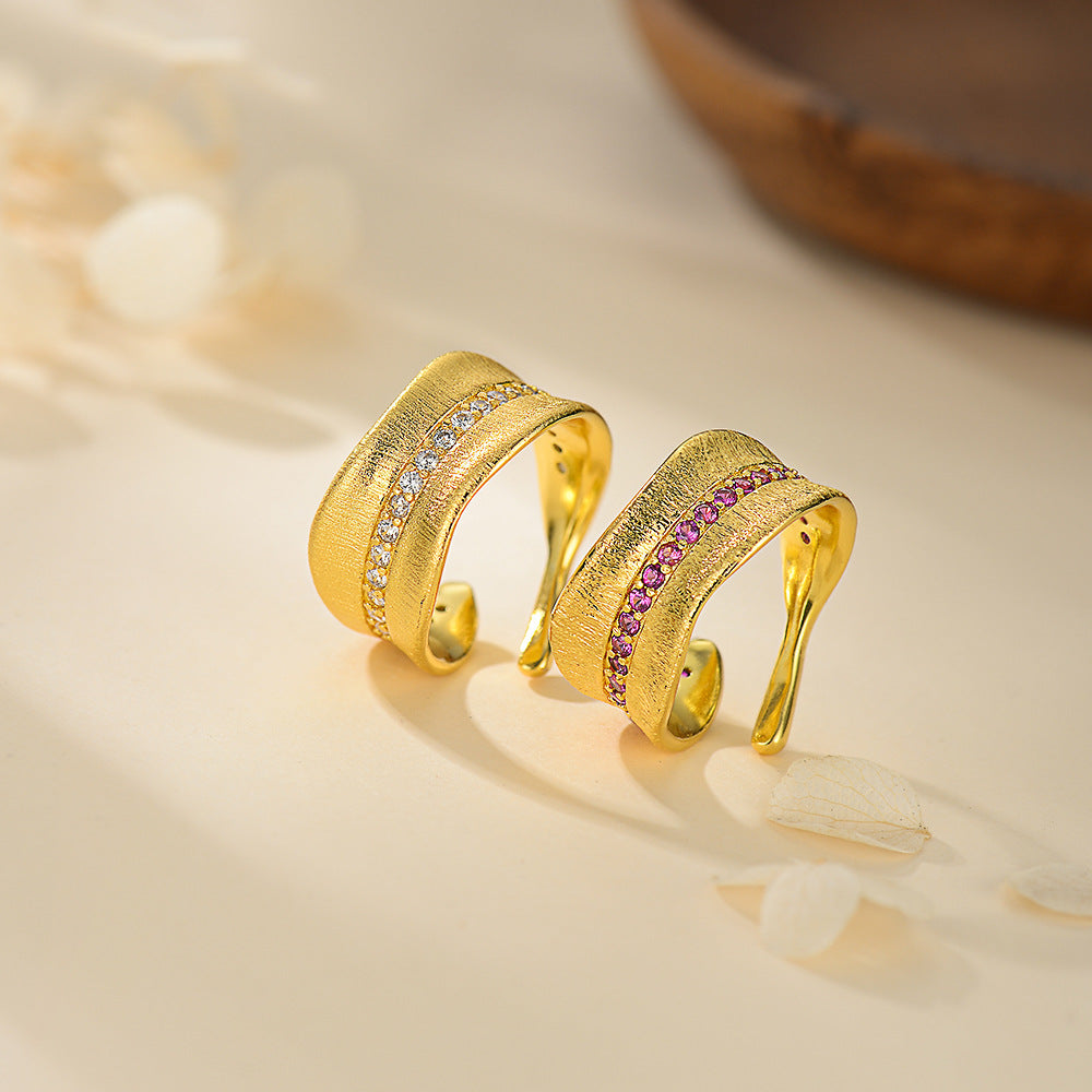 Damen Ring mit funkelndem Zirkonia und geschwungenem Design Shop Nory