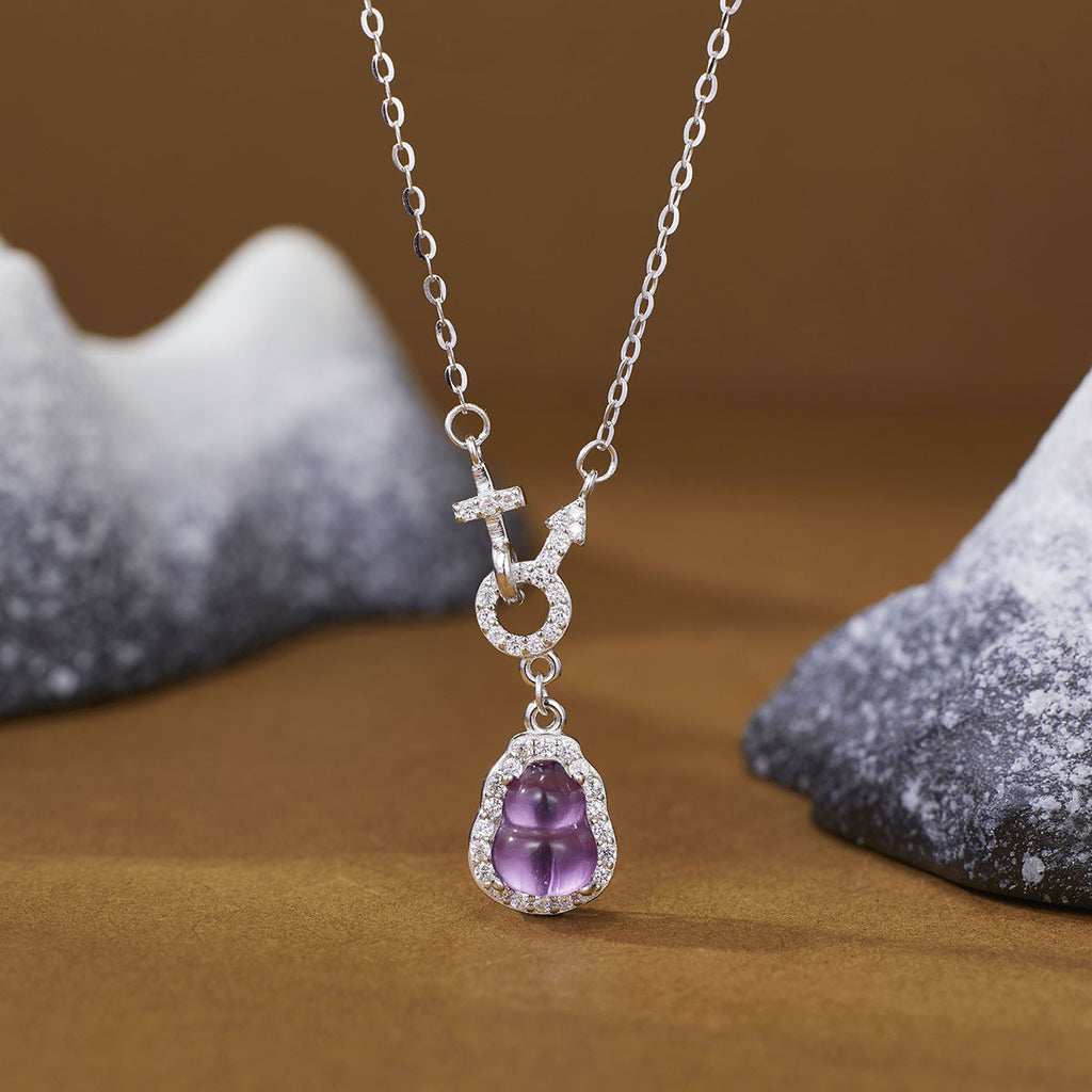 Damen Kette mit kunstvollem Anhänger aus hochwertigem Amethyst und funkelnden Zirkonia Shop Nory