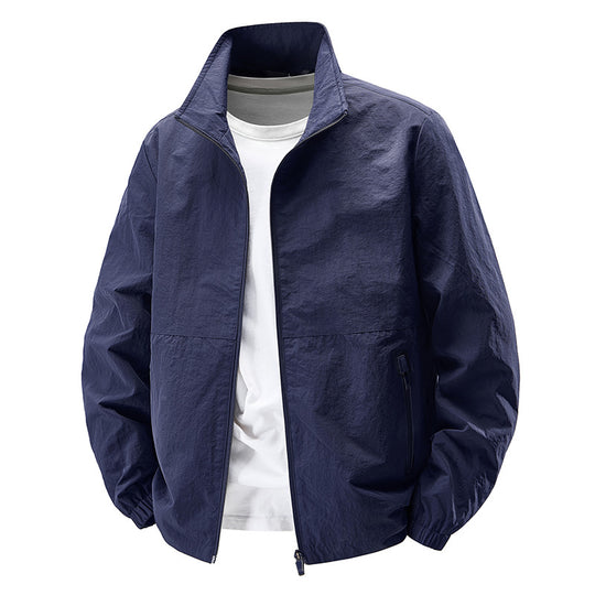 Herren Leichte Wind- und wasserabweisende Freizeitjacke mit Stehkragen und Reißverschlusstaschen Shop Nory