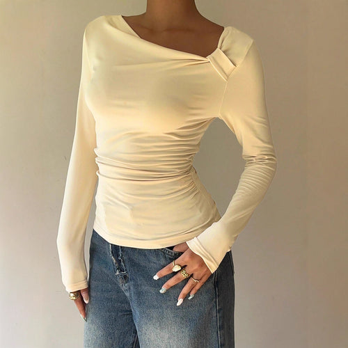 Damen Enganliegendes Langarmshirt mit asymmetrischem Carmenausschnitt und Seitlicher Raffung Shop Nory