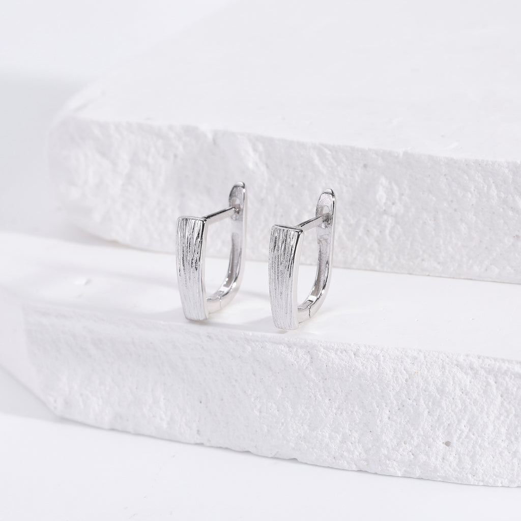 Damen Ohrstecker mit modernes, strukturiertes Design aus hochwertigem 925 Sterling Silber Shop Nory