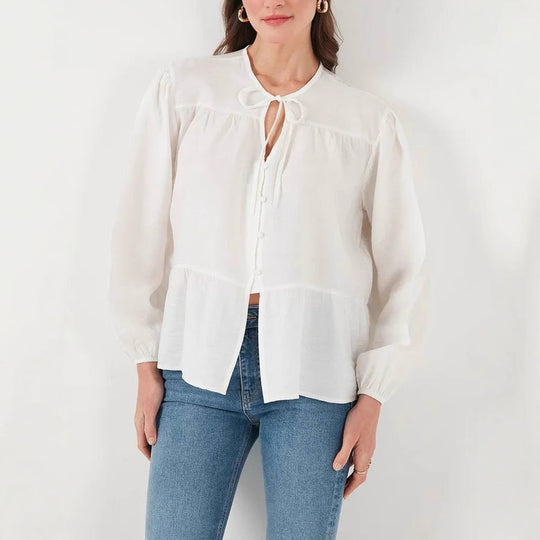 Damen locker fallende Baumwollbluse mit Volantstufe und Bindekragen Shop Nory