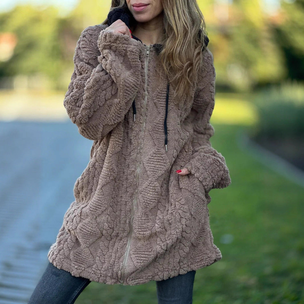 Damen nan oversized Teddy-Manteljacke mit Kontrastkapuze, Reißverschluss und Eingrifftaschen Shop Nory