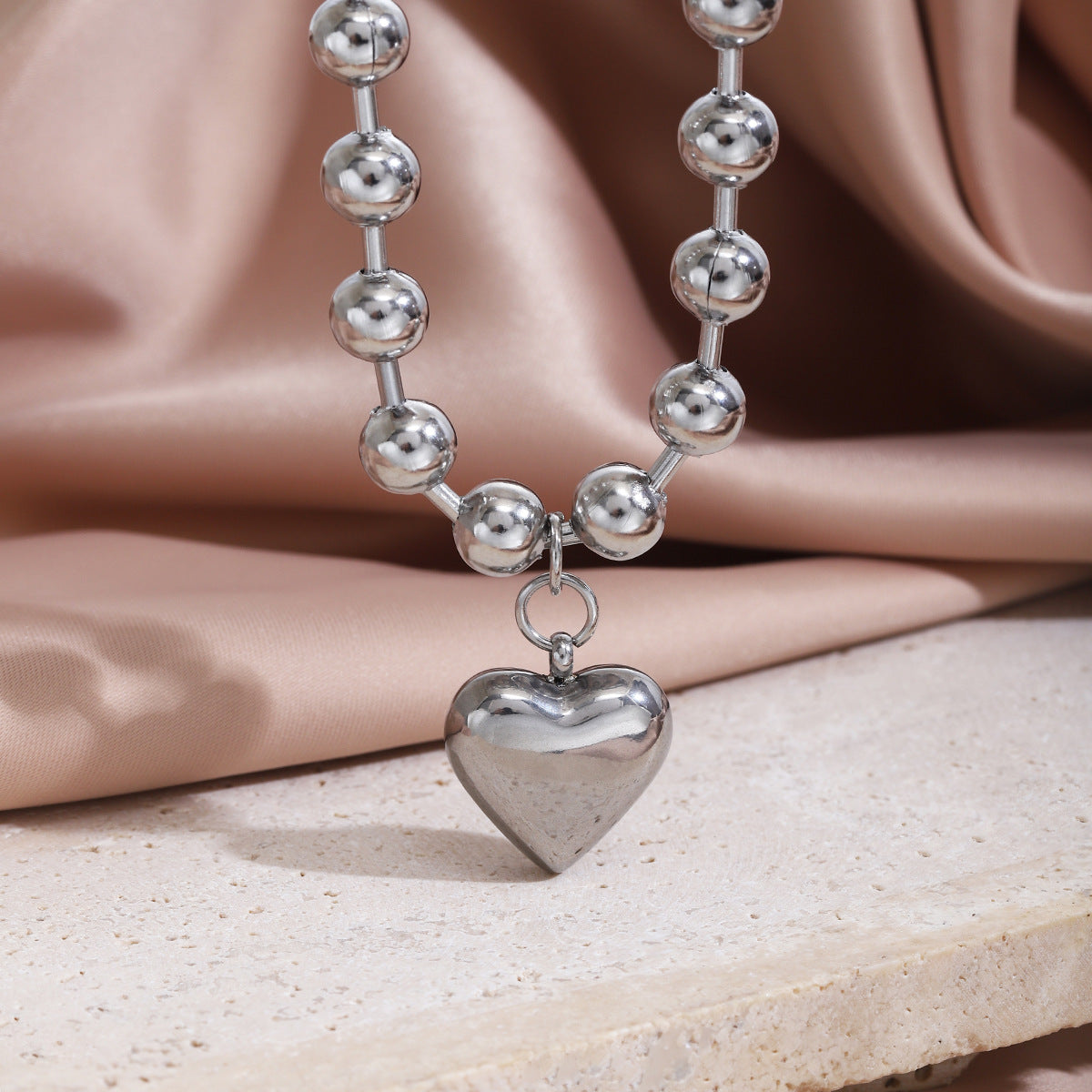 Damen stilvolles Armband mit Herz-Anhänger Shop Nory