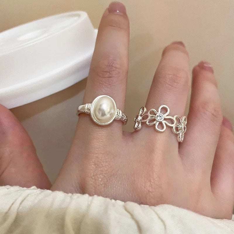 Damen eleganter Blumenring mit funkelnden Zirkonia Shop Nory