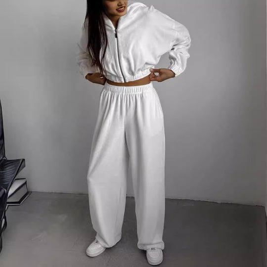 Damen Velours-Lounge-Set mit kurzem Reißverschluss-Hoodie, elastischer High-Waist-Jogginghose und Bustier Shop Nory