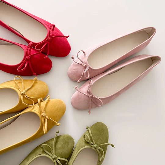 Damen Ballerinas mit zartem Schleifen-Detail und hochwertigem Wildleder