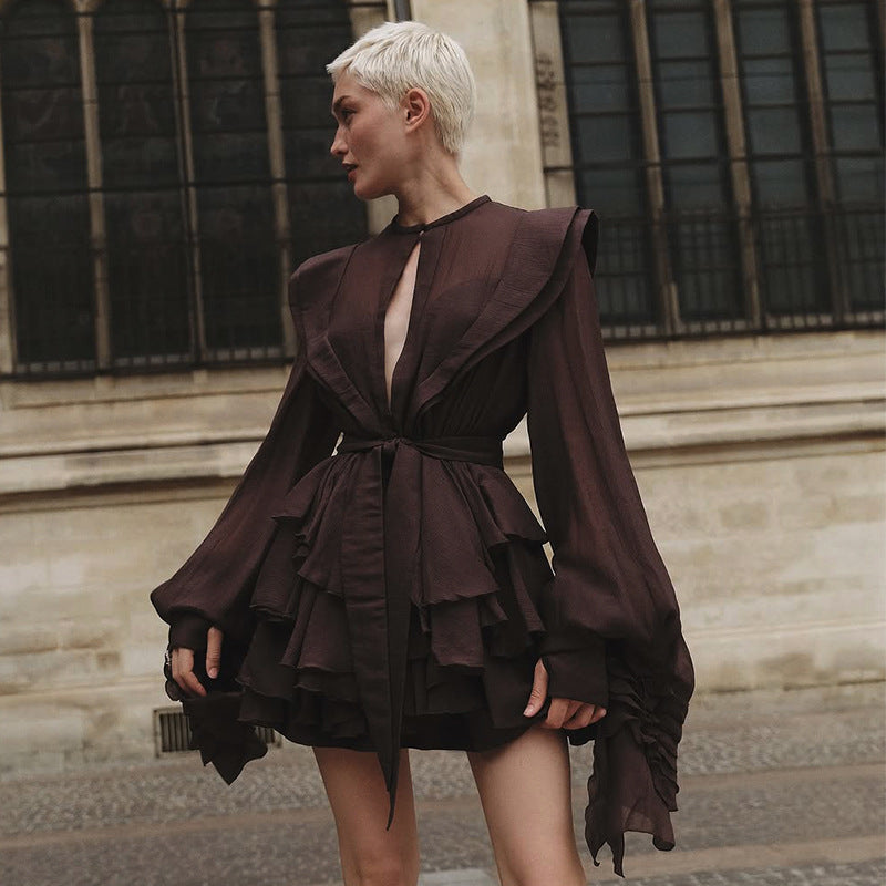 Damen Rüschenkleid mit exzentrischen Ärmeln