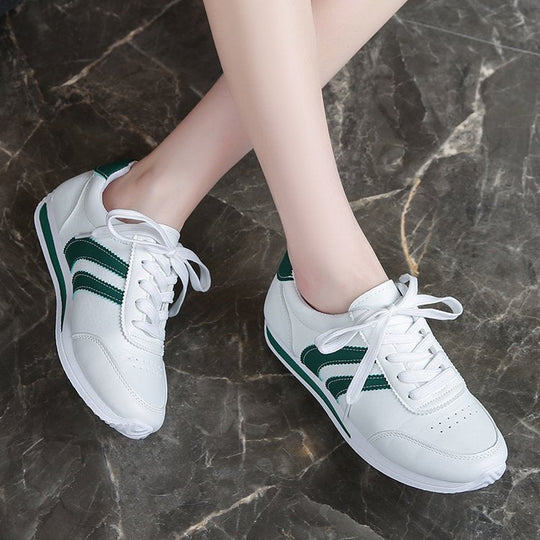 Damen Freizeitsneakers mit atmungsaktiven Einsätzen und rutschfester Sohle Shopnory