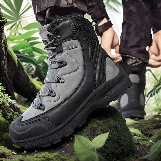Herren Hochleistungs-Wanderstiefel mit isolierendem Futter und rutschfester Sohle