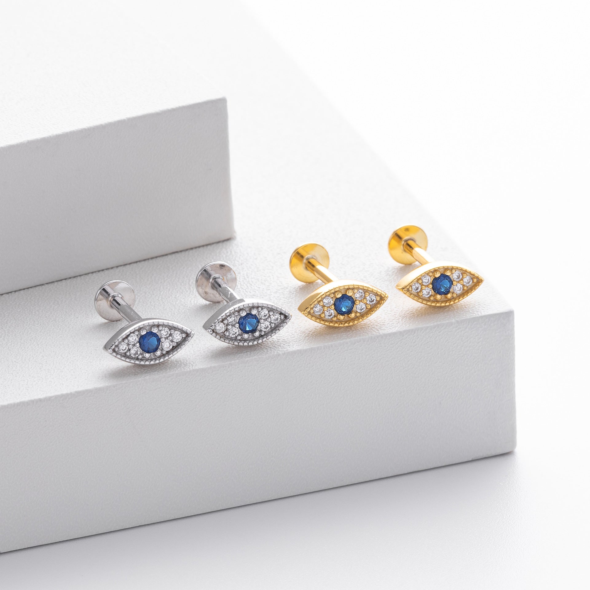 Damen Ohrstecker im eleganten Augendesign aus hochwertigem 925 Sterling Silber mit Zirkonbesatz Shop Nory