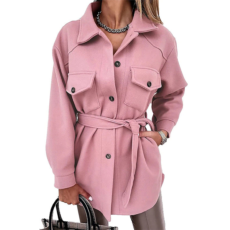 Damen Oversize-Hemdjacke mit praktischen Taschen und modernem Kragen