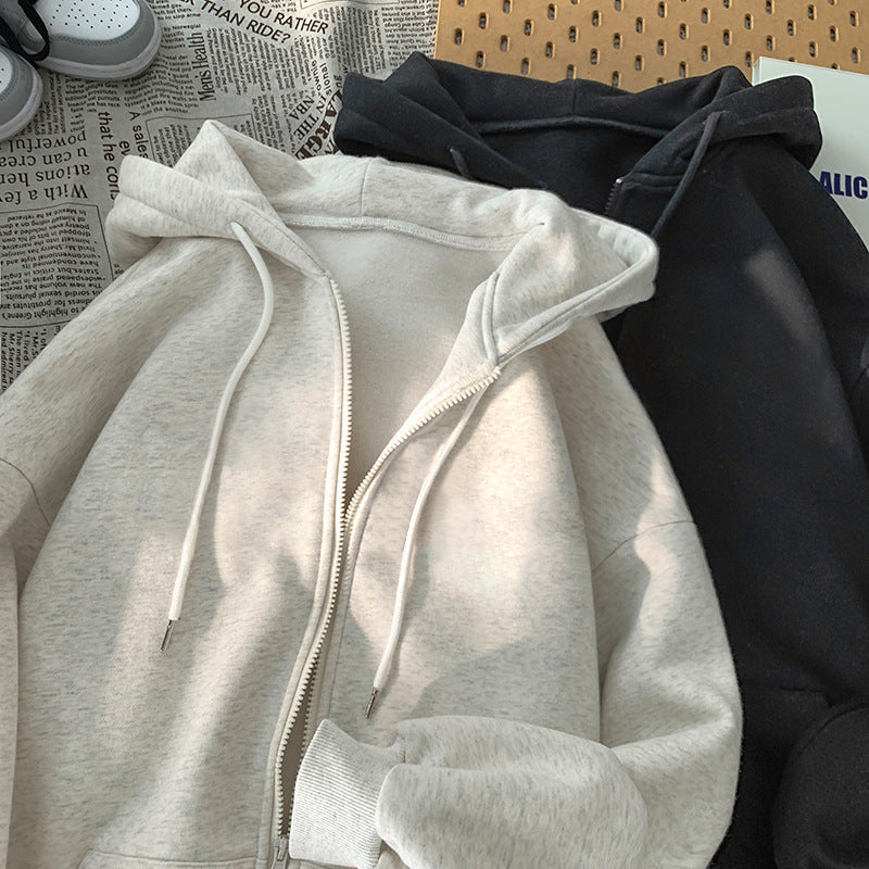 Damen Kapuzen-Sweatjacke mit ergonomischem Schnitt und praktischem Reißverschluss