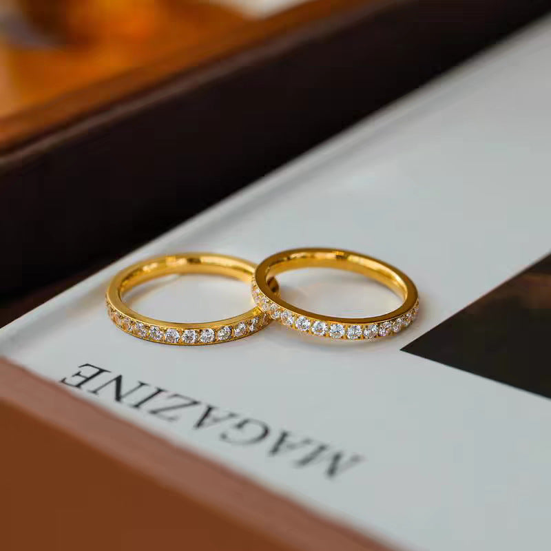Damen Diamant-besetzter Ewigkeit Band Ring Shop Nory