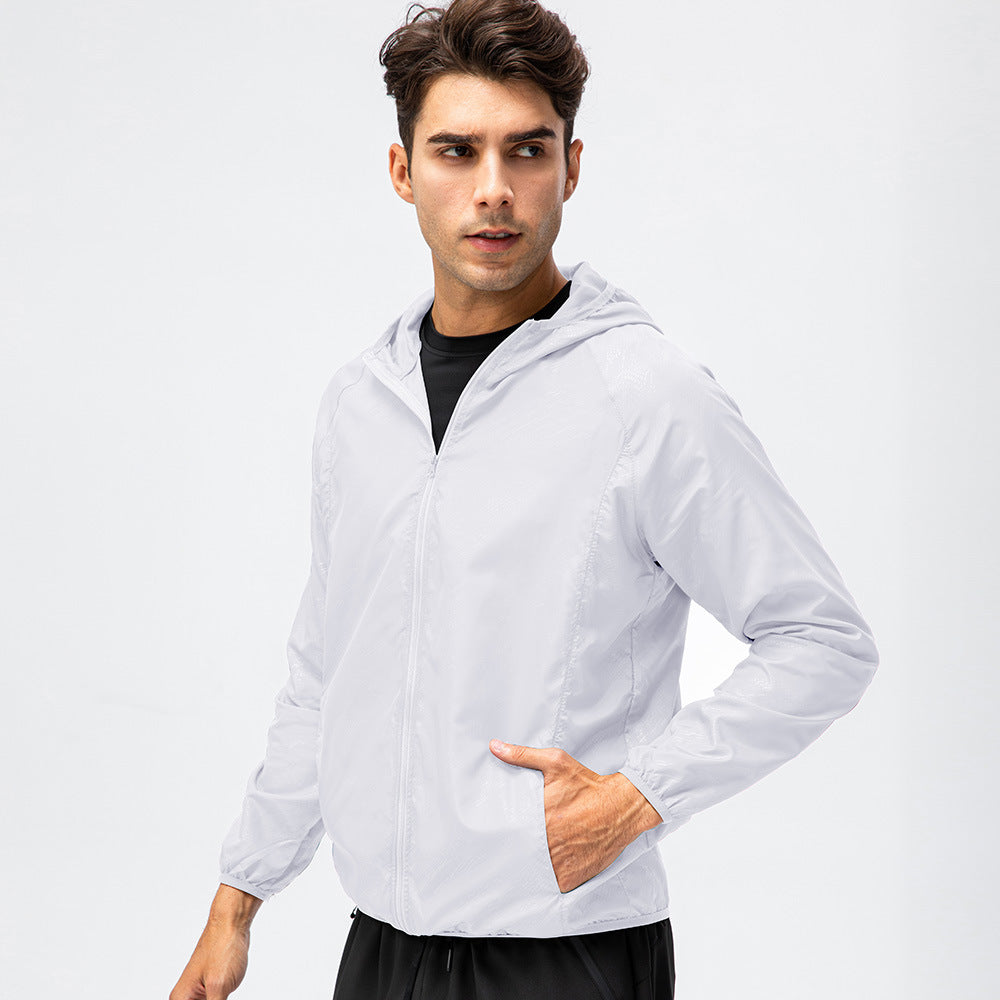 Herren leichte Laufjacke mit atmungsaktiven Eigenschaften und reflektierendem Design