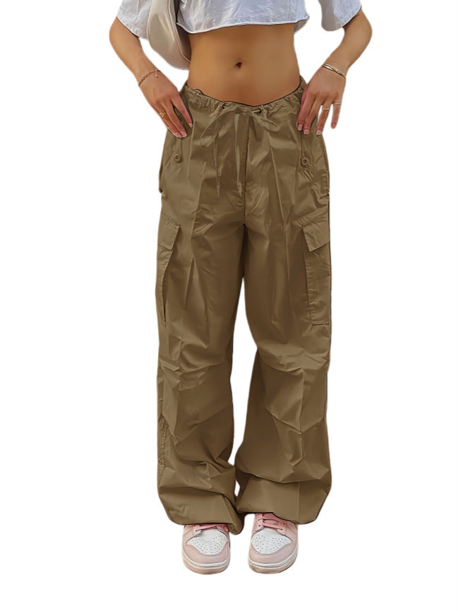 Damen Weite Cargo-Hose aus leichtem Funktionsstoff mit Tunnelzug und Pattentaschen Shop Nory