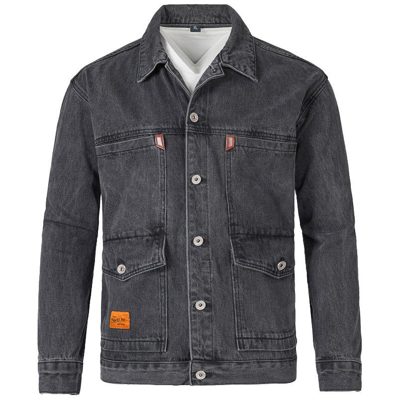 Herren Jeansjacke im modernen Slim-Fit Design mit praktischen Taschen und robusten Nieten