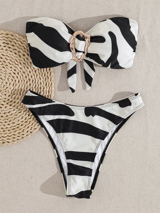 Damen Bandeau-Bikini mit elegantem Verschluss und modischem Design