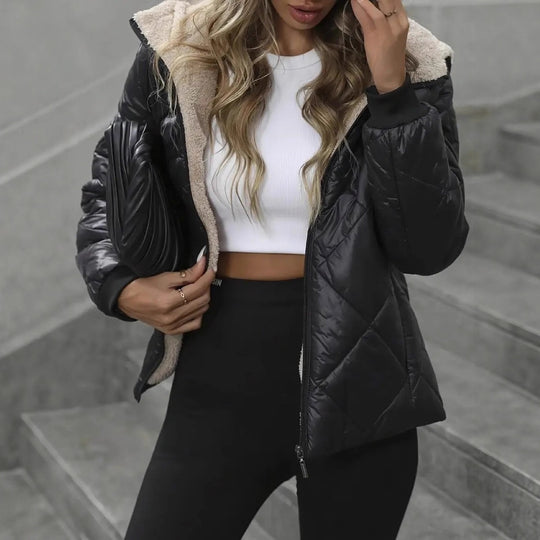 Damen Steppjacke mit Teddyfell-Innenfutter und Kapuze Shop Nory