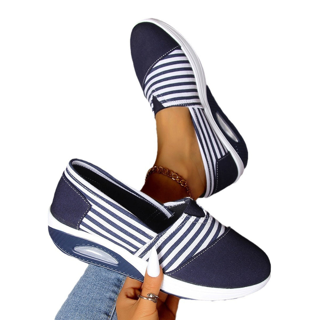 Damen Leichte Slip-On Sneakers mit Keilabsatz und gepolsterter Komfortsohle Shop Nory