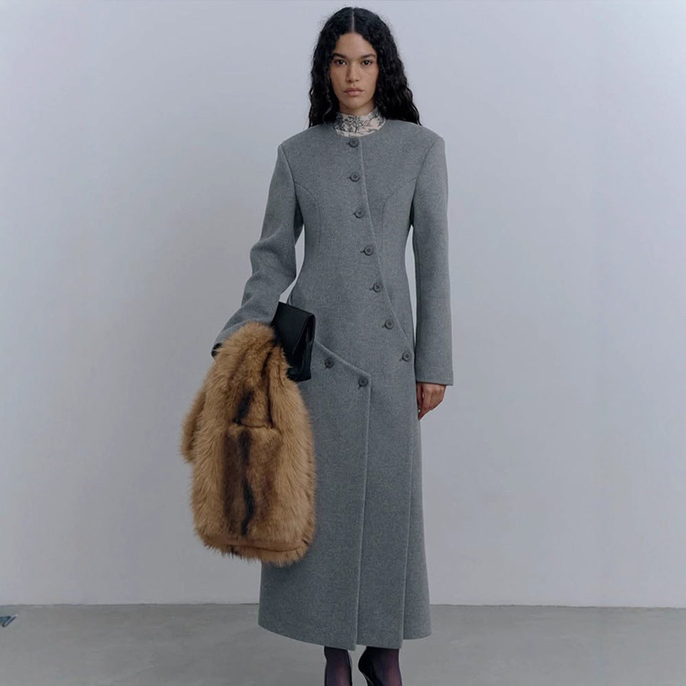 Damen Langer taillierter Wollmix-Mantel mit Rundhalsausschnitt und asymmetrischer Knopfleiste Shop Nory