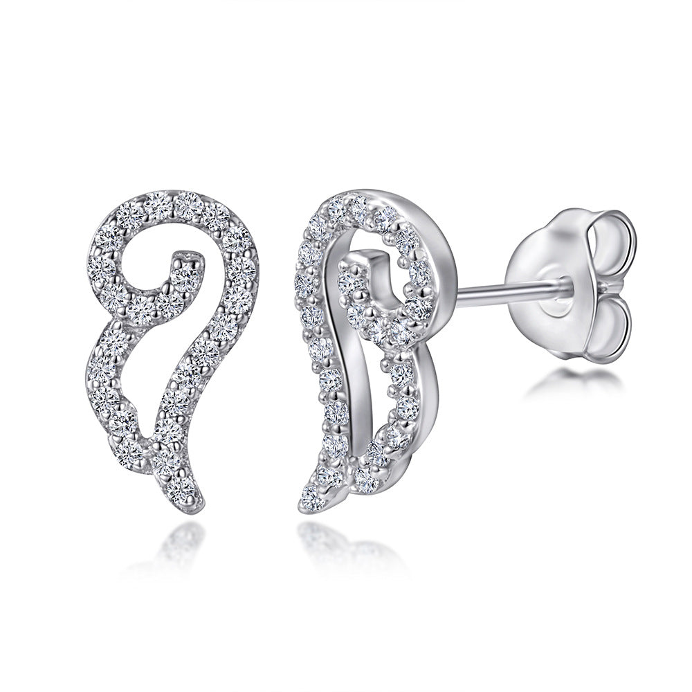 Damen Ohrringe im eleganten Spiraldesign mit funkelnden Zirkonia Shop Nory