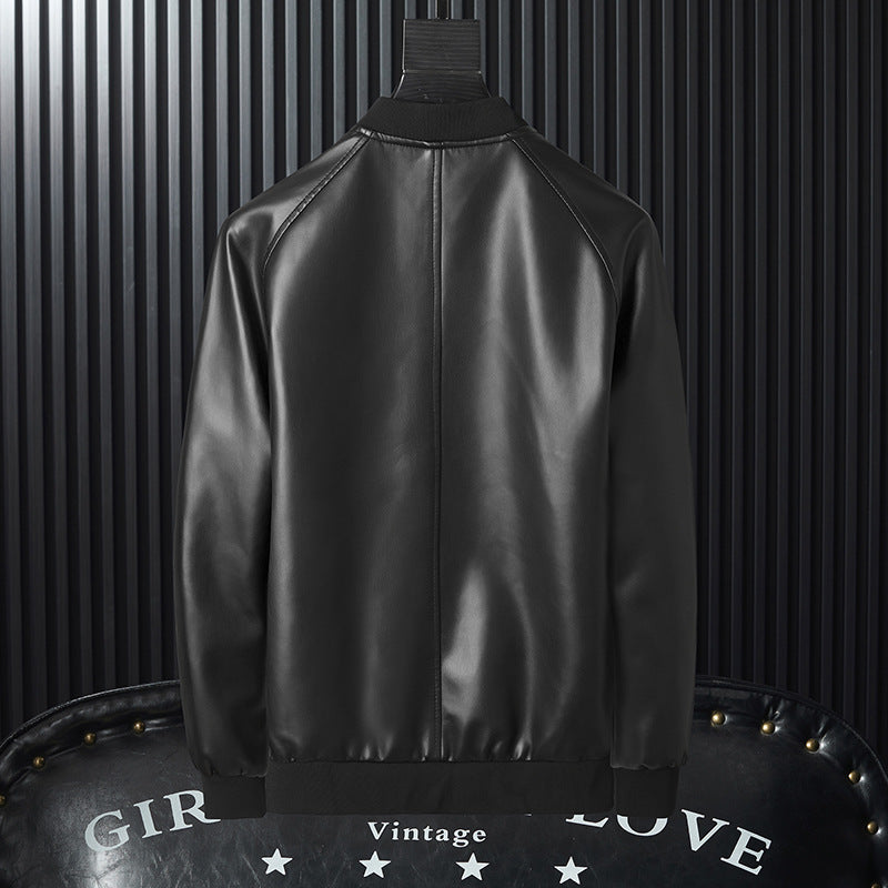 Herren schlanker Kunstleder-Bomber im minimalistischen Aviator‑Look mit geripptem Saum Shop Nory