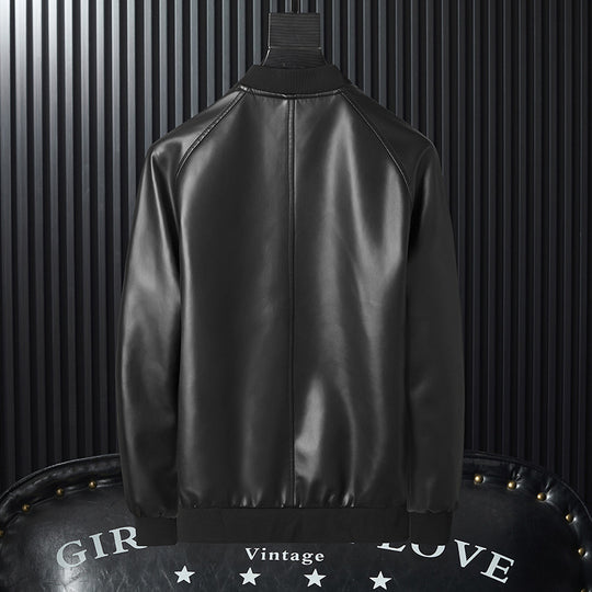 Herren schlanker Kunstleder-Bomber im minimalistischen Aviator‑Look mit geripptem Saum Shop Nory