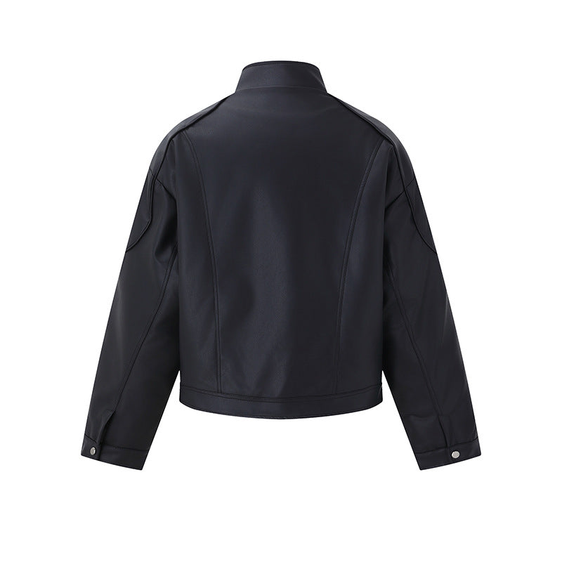 Herren Kurzboxy Mock‑Lederjacke mit geometrischer Nahtführung Shop Nory