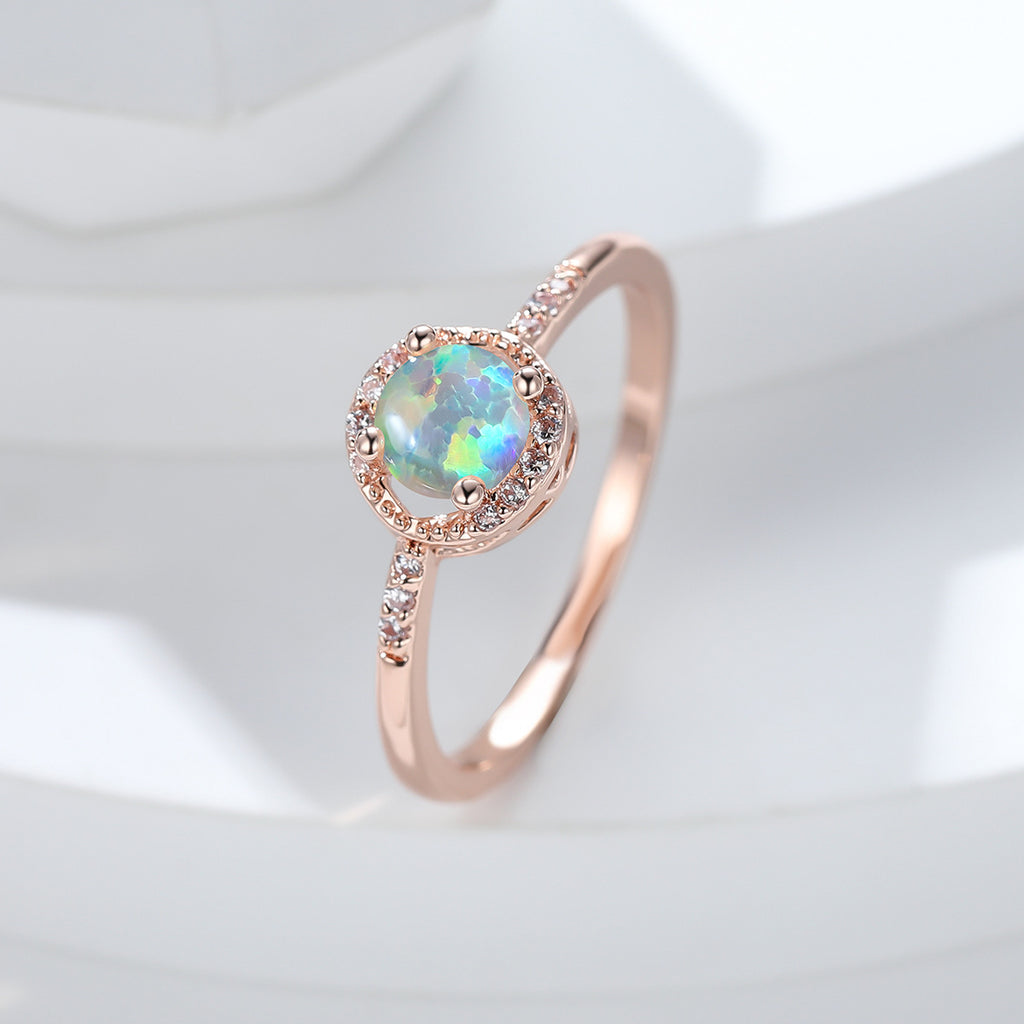 Damen Ring mit schimmerndem Opal und Zirkonia-Verzierung Shop Nory