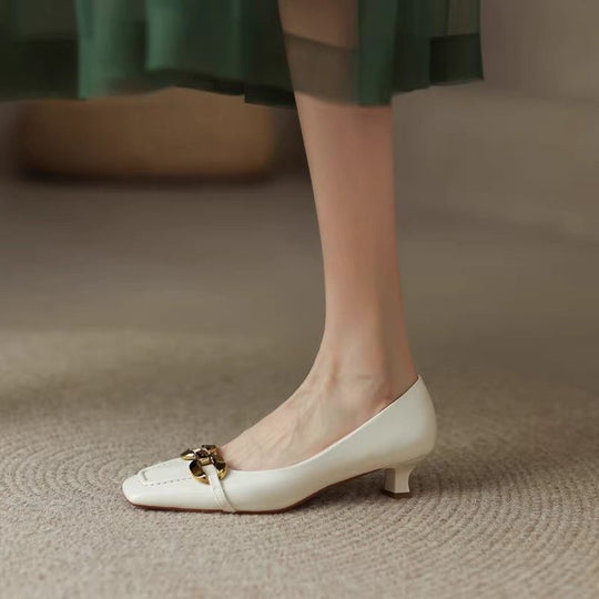 Damen Ballerinas mit elegantem Kettenakzent