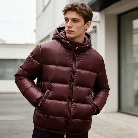 Herren nan steppte Kapuzenjacke mit glänzender Oberfläche, warmer Synthetikfüllung und Zweiwege-Reißverschluss Shop Nory